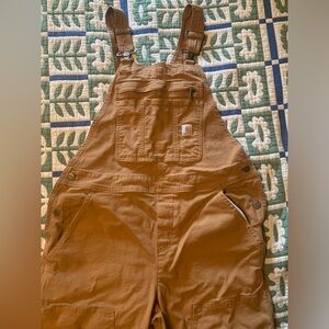 🍁 Carhartt medium women’s overalls tan 🍂